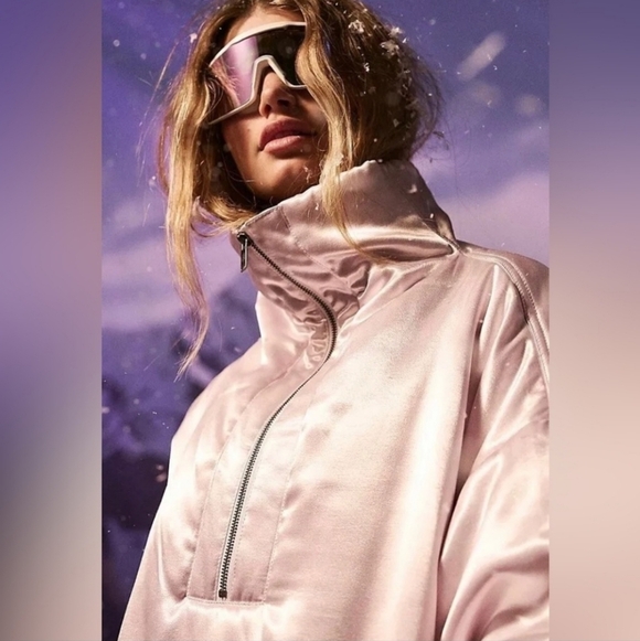 Free People‎ Movement, Shine Bright Pullover, Soft Silvery Lavendar, Size Small - Picture 4 of 16